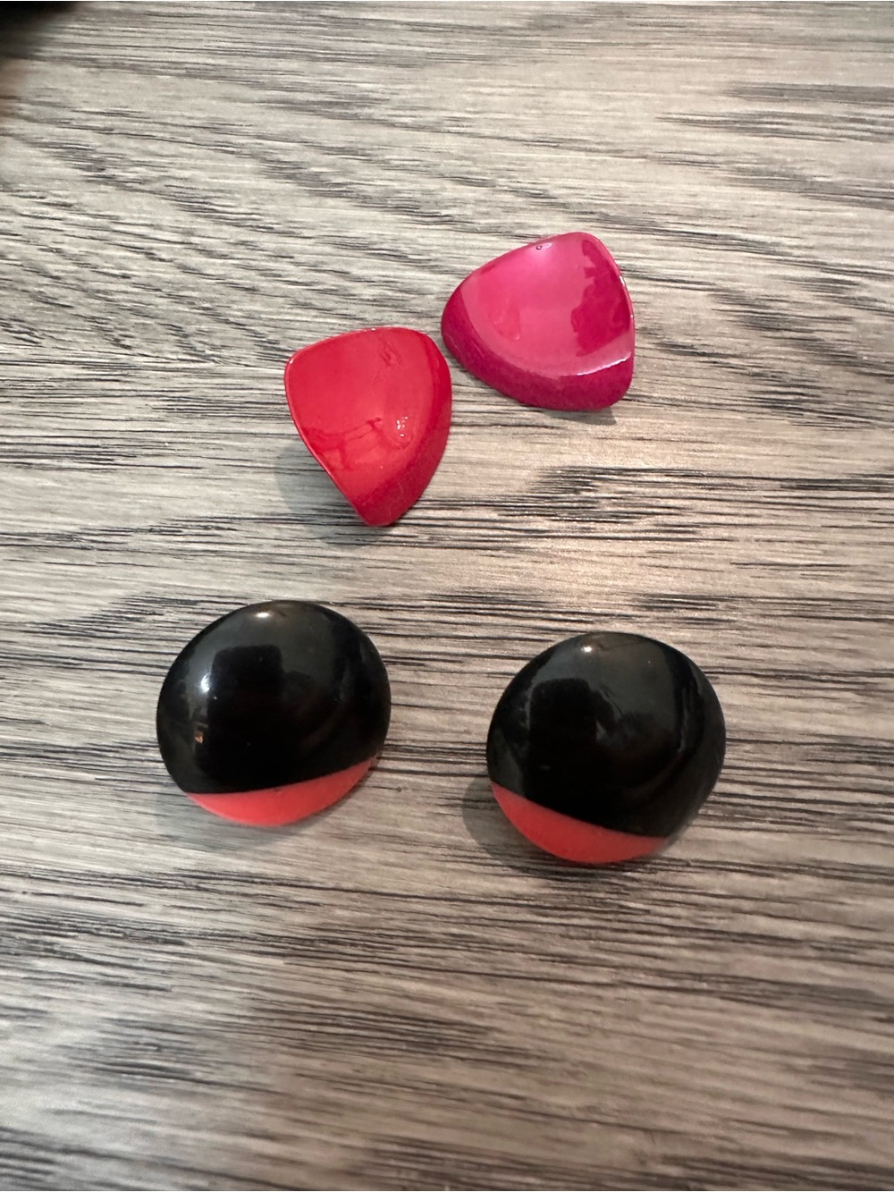 Vintage Colorful Push-Back Earrings Set - Pink and Black